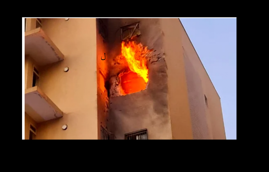 مصرع طفل واصابة والديه بجراح خطيرة بعد سقوط قذيفة صاروخية على منزل بسديروت